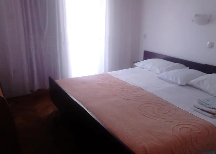 Apartments With Parking Space Zadar - Diklo, Zadar - 13327