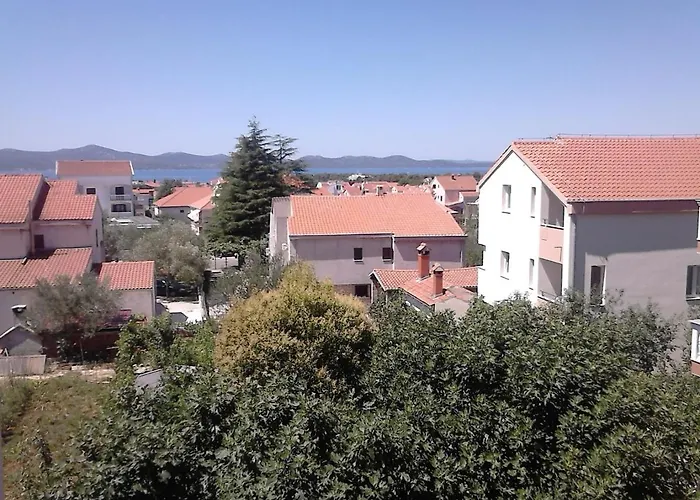 Apartamento Apartments With Parking Space Zadar - Diklo, Zadar - 13327 *