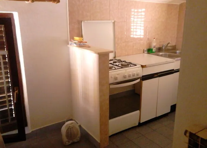 Apartamento Apartments With Parking Space Zadar - Diklo, Zadar - 13327